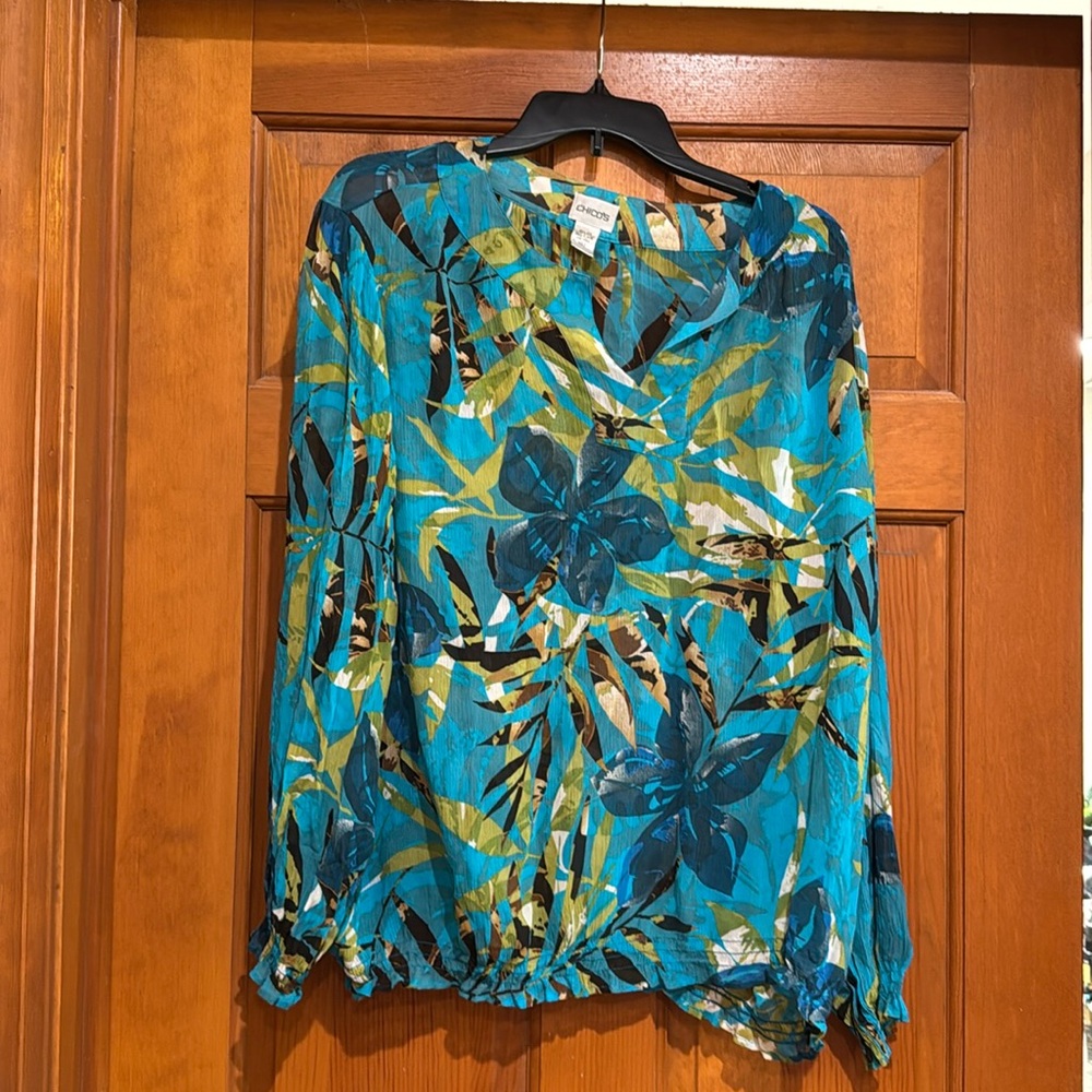 Like new floral Chico’s blouse
I wasn’t